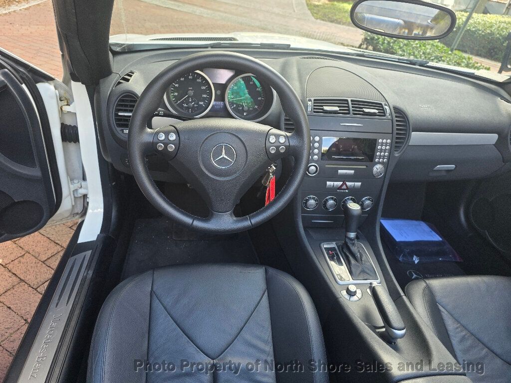 2005 Mercedes-Benz SLK Movie Star - 22977057 - 44