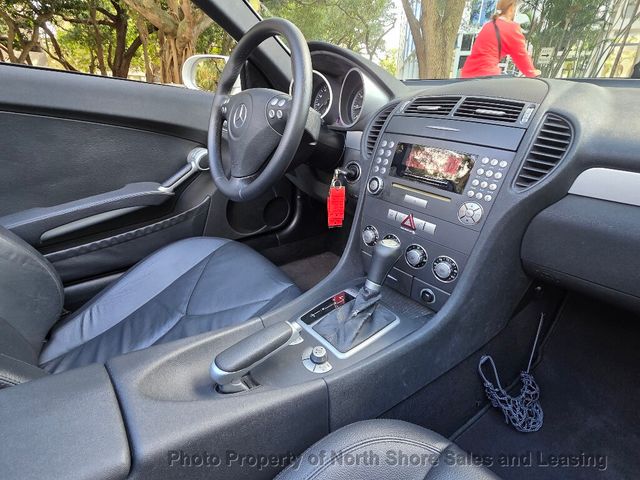 2005 Mercedes-Benz SLK Movie Star - 22977057 - 51