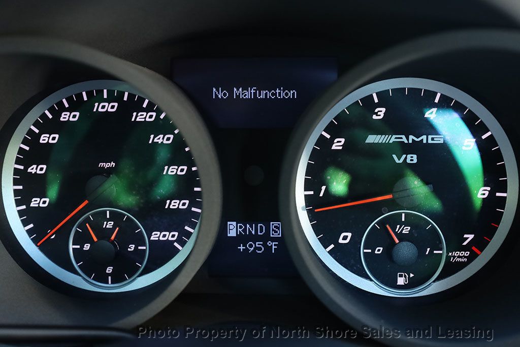 2005 Mercedes-Benz SLK Roadster 5.5L AMG - 22948874 - 39