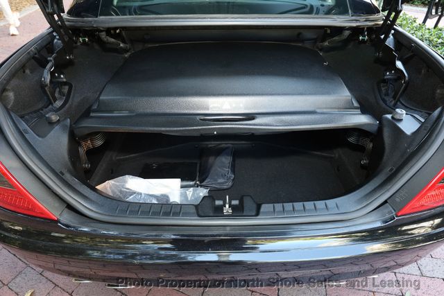 2005 Mercedes-Benz SLK Roadster 5.5L AMG - 22948874 - 42