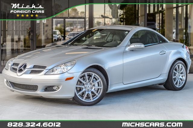 2005 Mercedes-Benz SLK SLK350 - RETRACTABLE HARD TOP CONVERTIBLE - VERY CLEAN  - 22649257 - 0