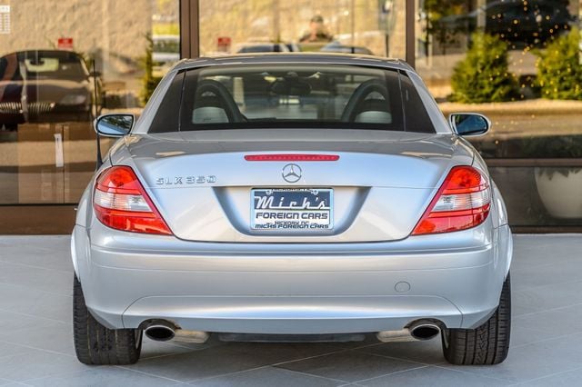 2005 Mercedes-Benz SLK SLK350 - RETRACTABLE HARD TOP CONVERTIBLE - VERY CLEAN  - 22649257 - 10