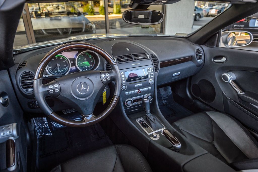 2005 Mercedes-Benz SLK SLK350 - RETRACTABLE HARD TOP CONVERTIBLE - VERY CLEAN  - 22649257 - 24