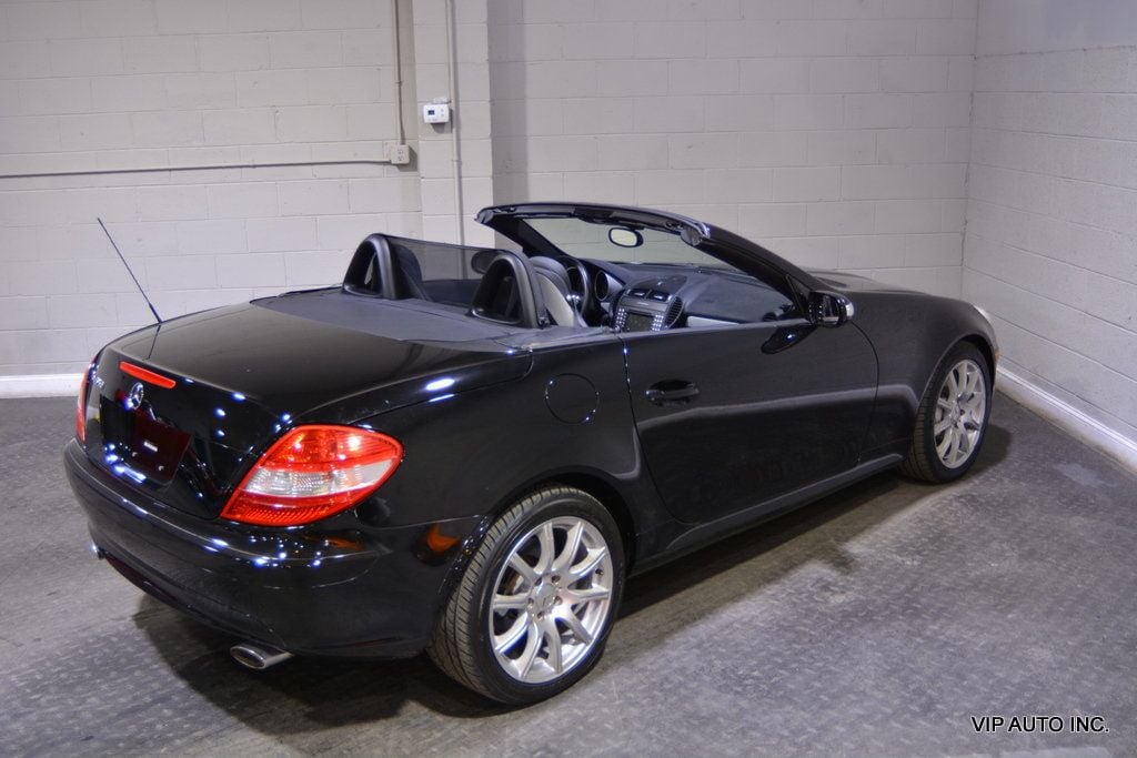 2005 Mercedes-Benz SLK SLK350 Roadster 3.5L - 22596545 - 33