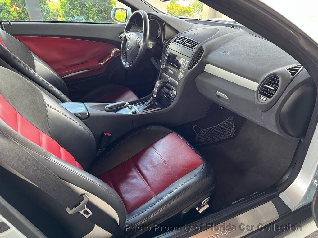 2005 Mercedes Benz SLK 55 AMG photo 4