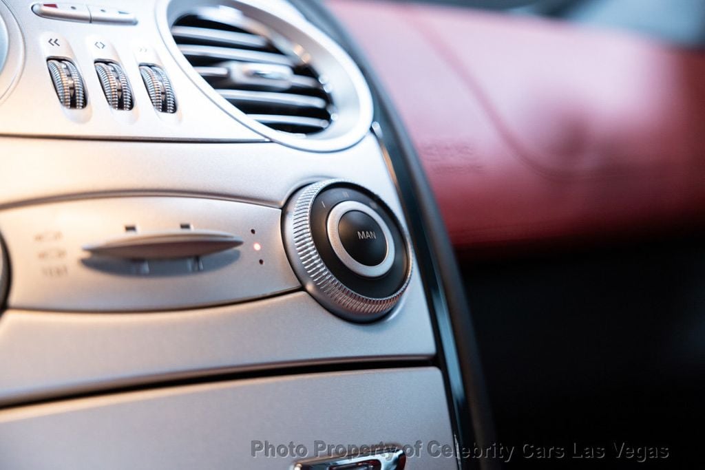 2005 Mercedes-Benz SLR McLaren 634 miles! - 22132884 - 58