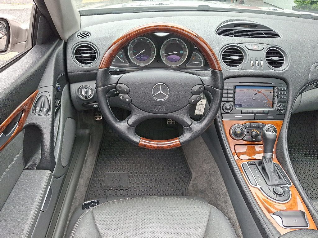 2005 Mercedes Benz SL 500 photo 10