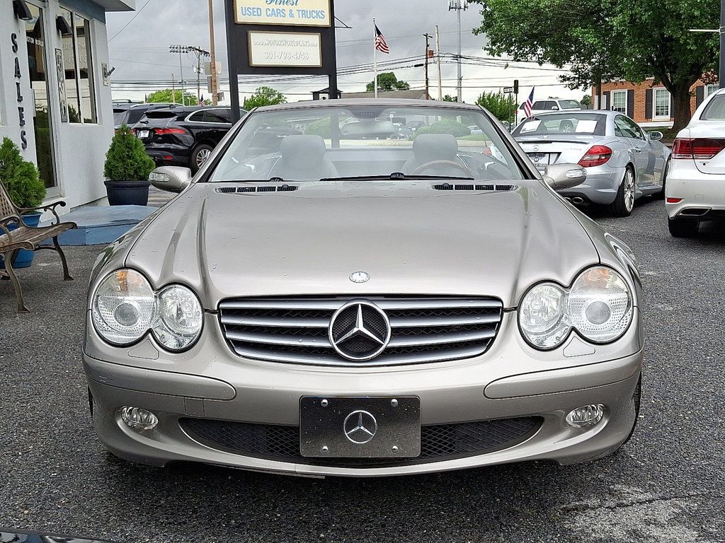 2005 Mercedes Benz SL 500 photo 2