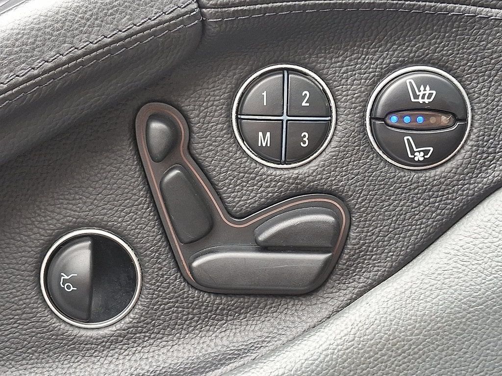 2005 Mercedes Benz SL 500 photo 26