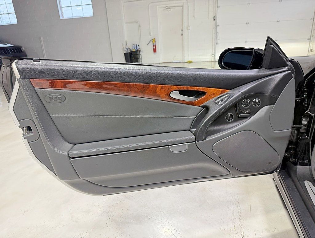 2005 Mercedes-Benz SL-Class SL500 2dr Roadster 5.0L - 22878025 - 31