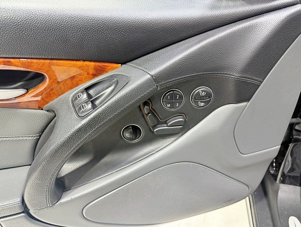 2005 Mercedes-Benz SL-Class SL500 2dr Roadster 5.0L - 22878025 - 32