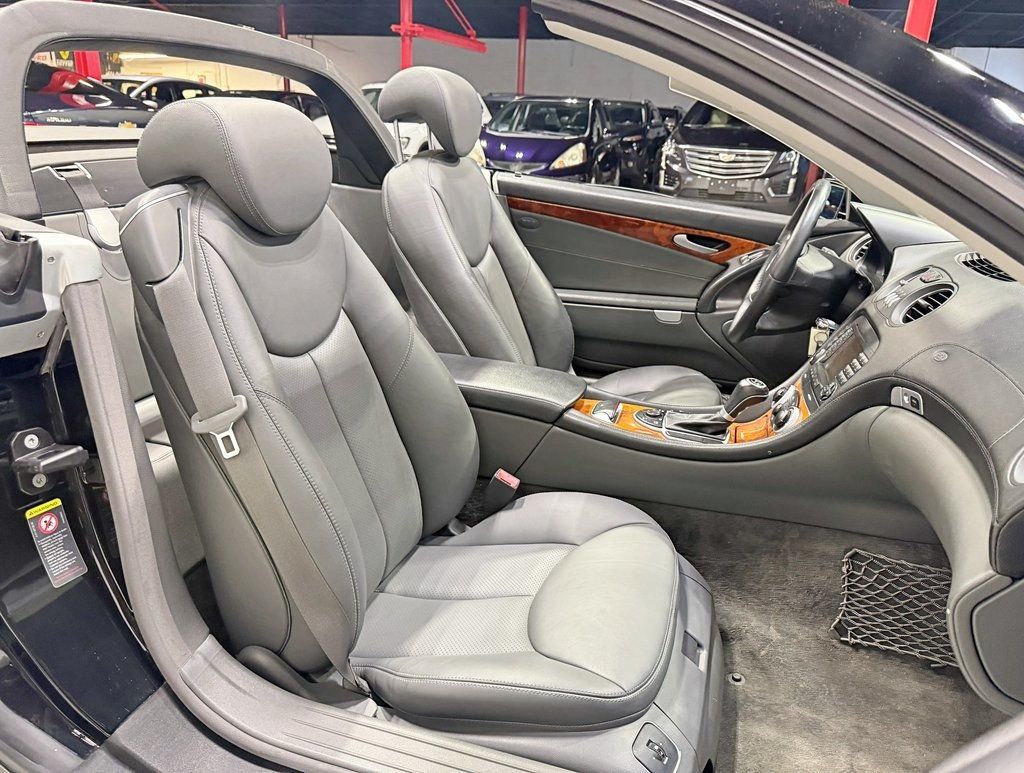 2005 Mercedes-Benz SL-Class SL500 2dr Roadster 5.0L - 22878025 - 37