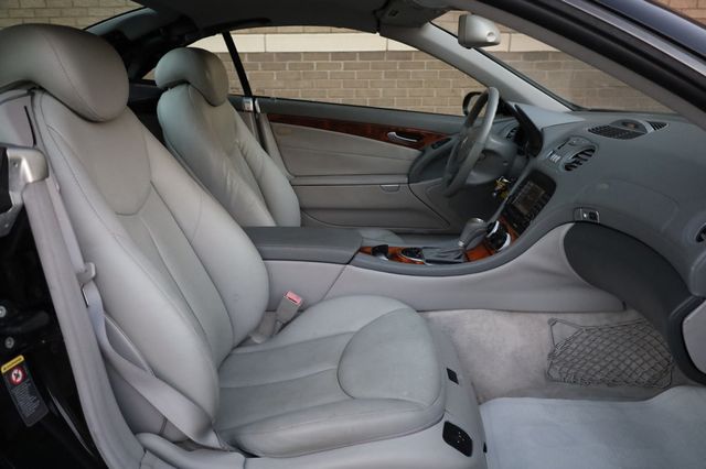 2005 Mercedes-Benz SL-Class SL500 2dr Roadster 5.0L - 22928731 - 17