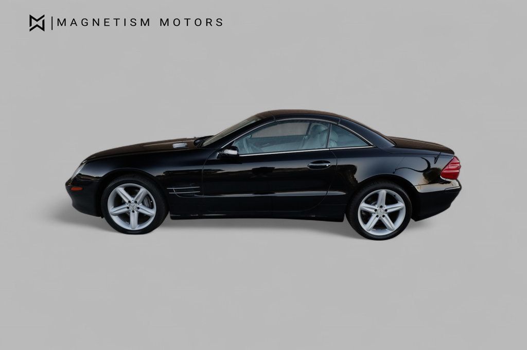 2005 Mercedes Benz SL 500 photo 2