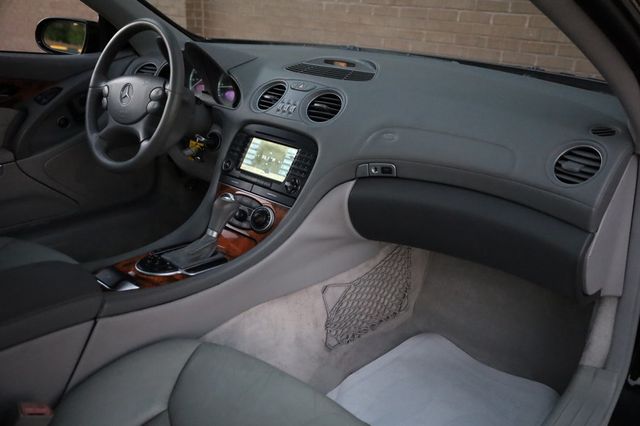 2005 Mercedes-Benz SL-Class SL500 2dr Roadster 5.0L - 22928731 - 19