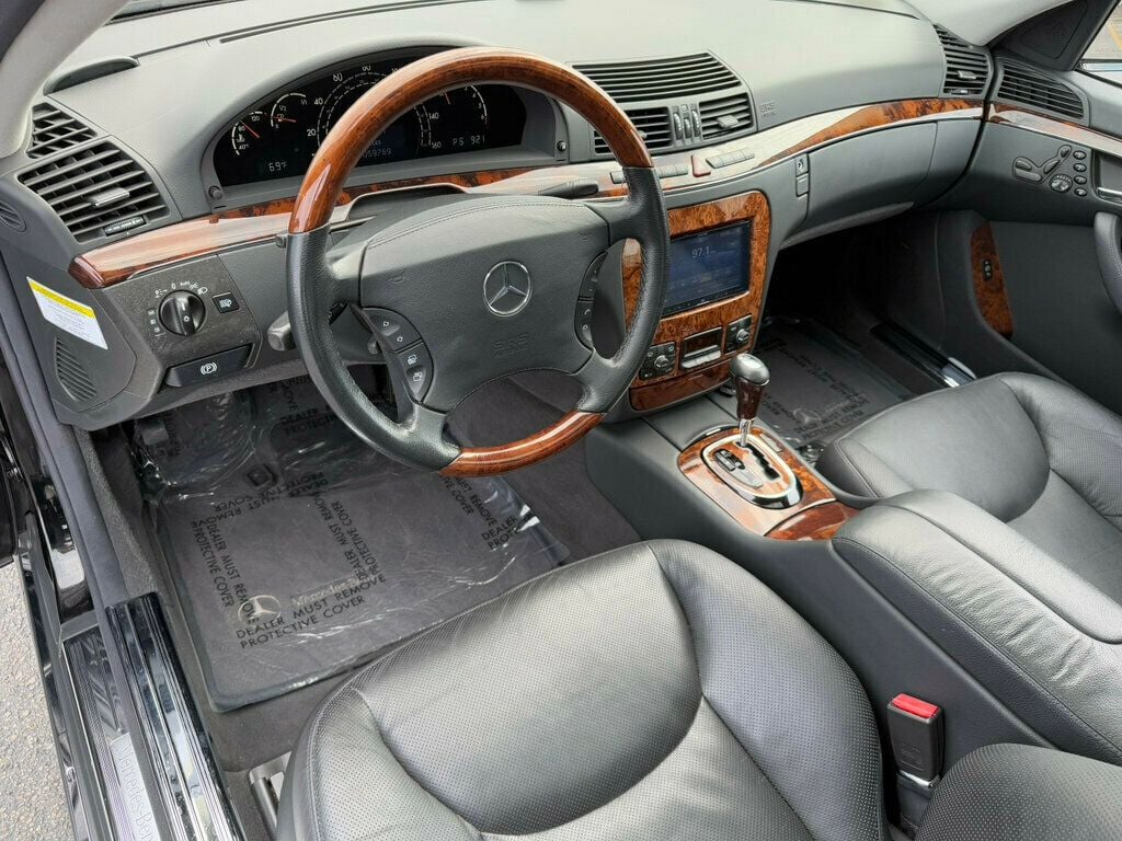 2005 Mercedes Benz S 500 4MATIC photo 4