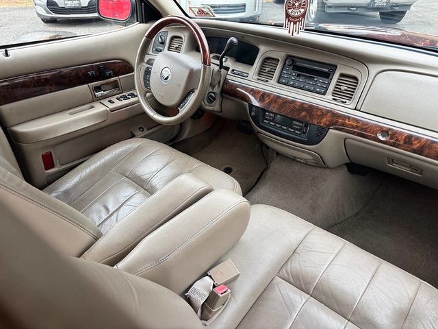 2005 Mercury Grand Marquis 4dr Sedan LS Premium - 22950341 - 16