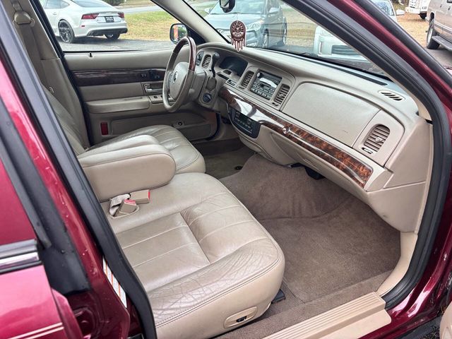2005 Mercury Grand Marquis 4dr Sedan LS Premium - 22950341 - 17