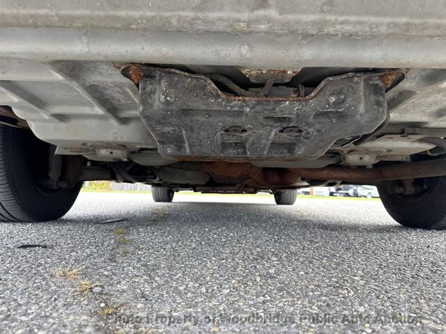 2005 Mercury Grand Marquis GS - 22941982 - 16