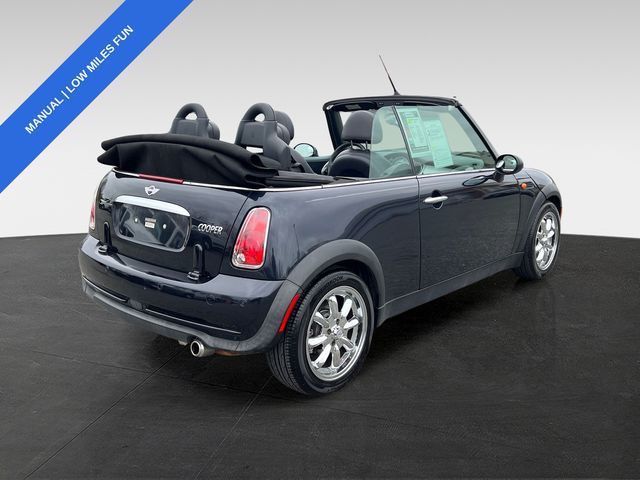 2005 MINI Cooper Convertible   - 23006323 - 4