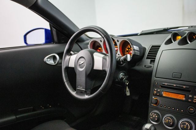 2005 Nissan 350Z 2dr Coupe Manual - 23015767 - 3