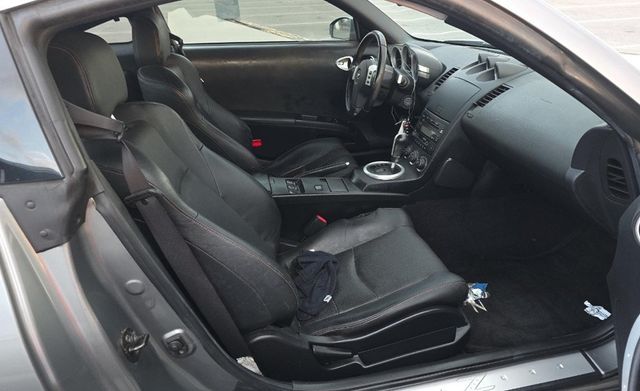 2005 Nissan 350Z 2dr Coupe Touring Automatic - 22979817 - 6