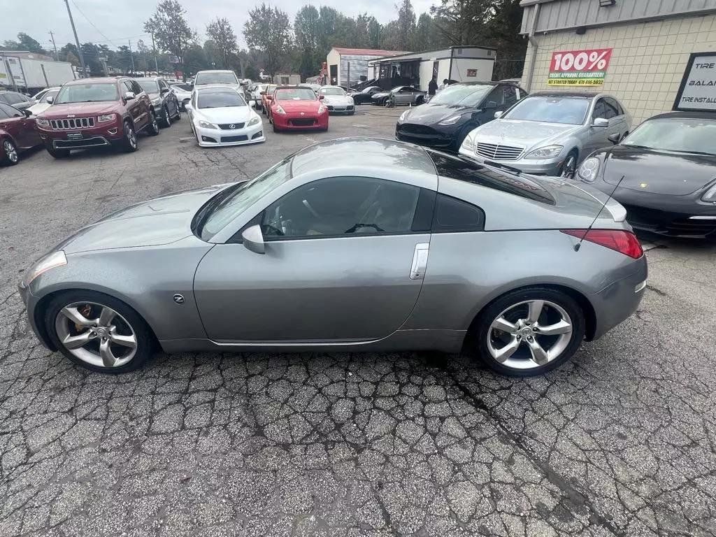 2005 Nissan 350Z Coupe 2D - 22576190 - 4