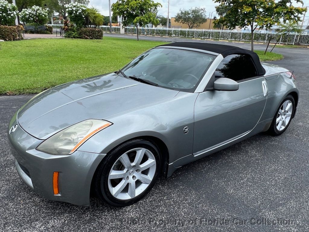 2005 Nissan 350Z Roadster Enthusiast Manual - 22527174 - 26