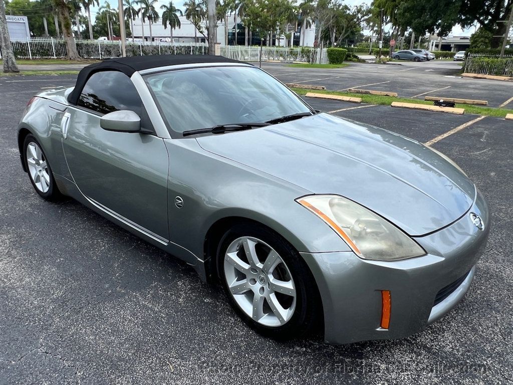 2005 Nissan 350Z Roadster Enthusiast Manual - 22527174 - 27