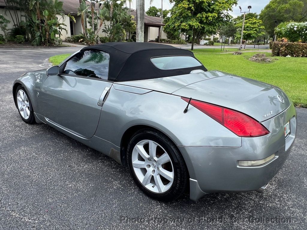 2005 Nissan 350Z Roadster Enthusiast Manual - 22527174 - 28