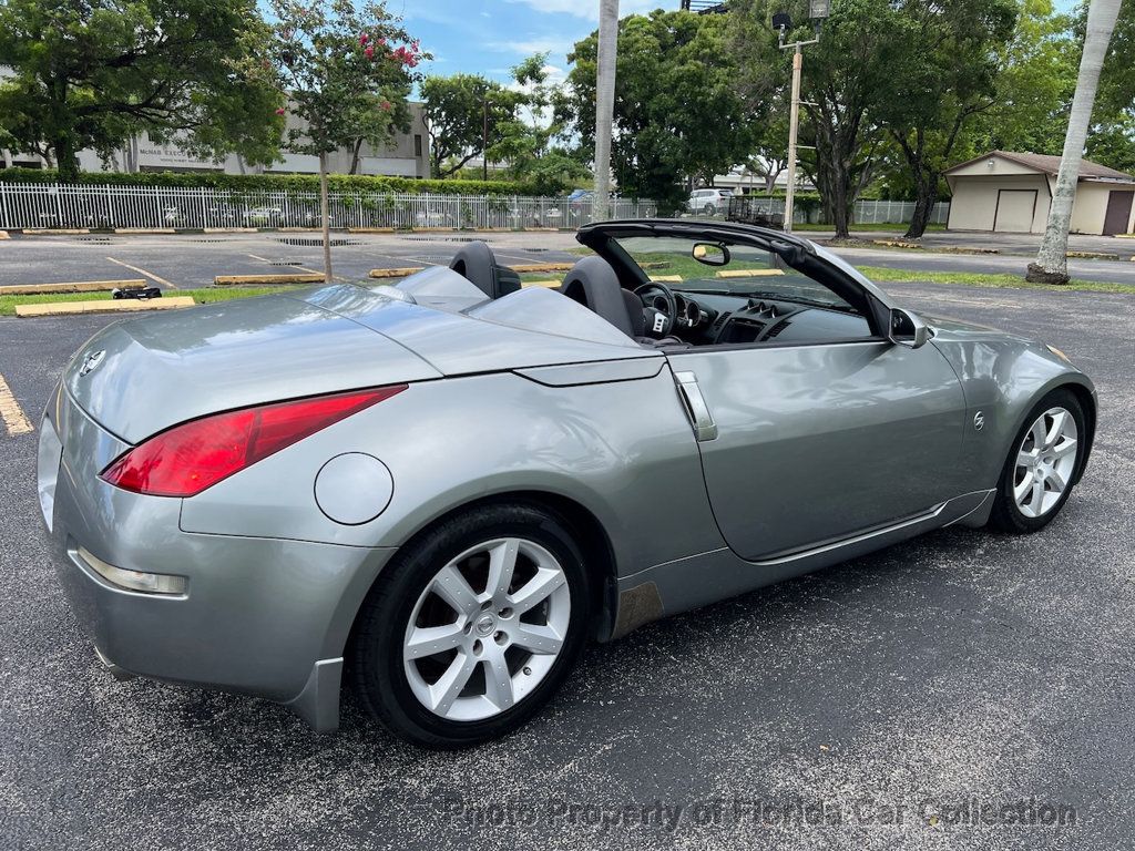 2005 Nissan 350Z Roadster Enthusiast Manual - 22527174 - 3