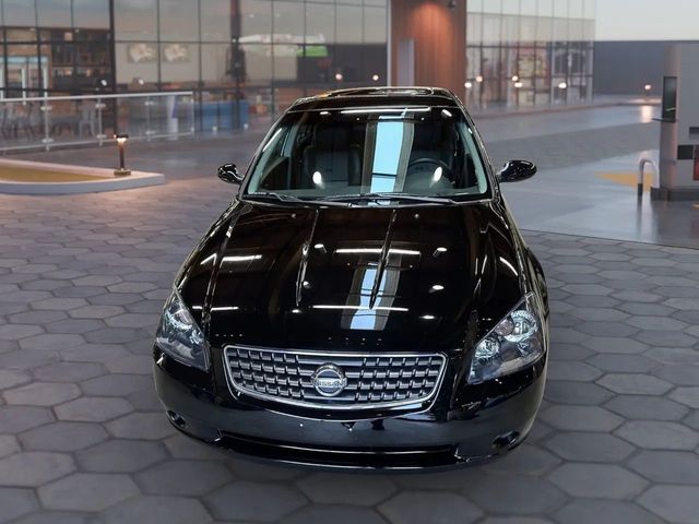 2005 Nissan Altima 4dr Sedan V6 Automatic 3.5 SE-R - 22938475 - 2