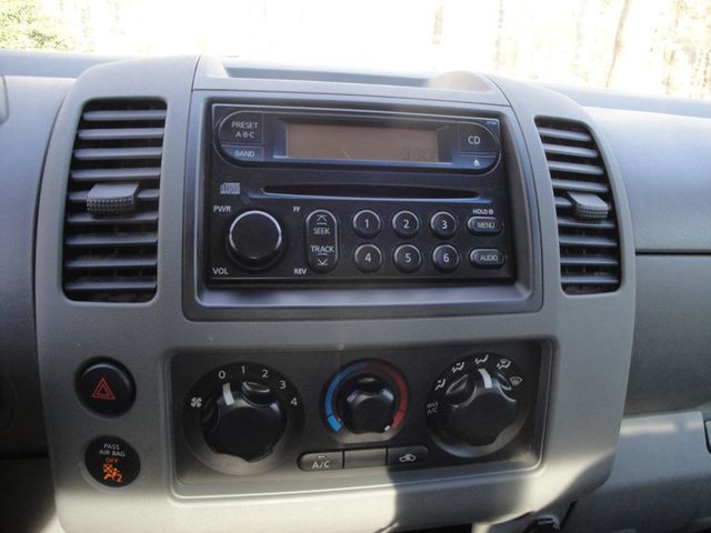 2005 Nissan Frontier 2WD XE *KING-CAB* ONLY 56K MILES! RUST-FREE, MINT-COND! - 22960996 - 41