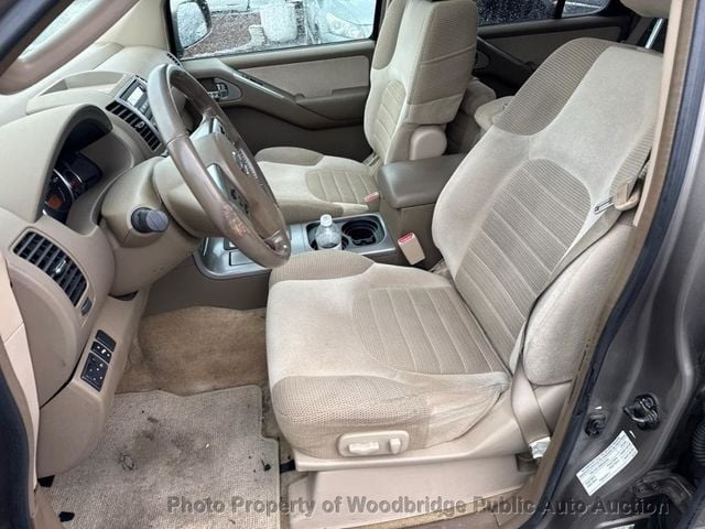 2005 Nissan Pathfinder SE - 22774884 - 22