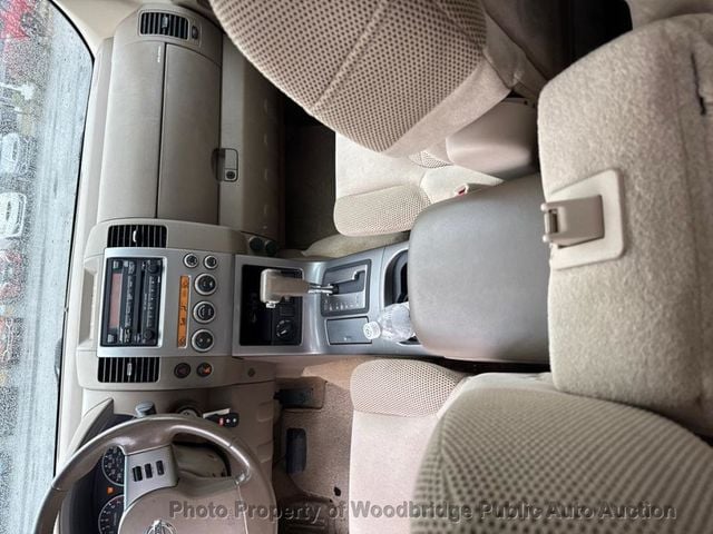 2005 Nissan Pathfinder SE - 22774884 - 25