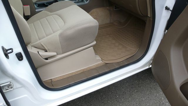 2005 Nissan Pathfinder SE 4WD - 18089431 - 24