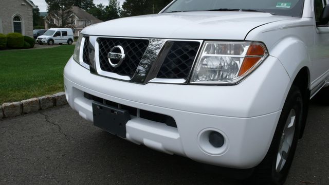 2005 Nissan Pathfinder SE 4WD - 18089431 - 6