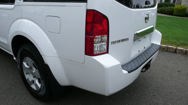 2005 Nissan Pathfinder SE 4WD - 18089431 - 71