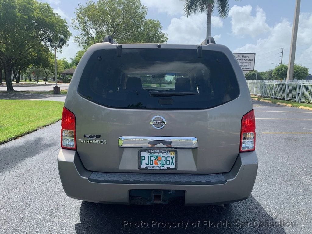 2005 Nissan Pathfinder XE 2WD 3rd Row - 21818970 - 5