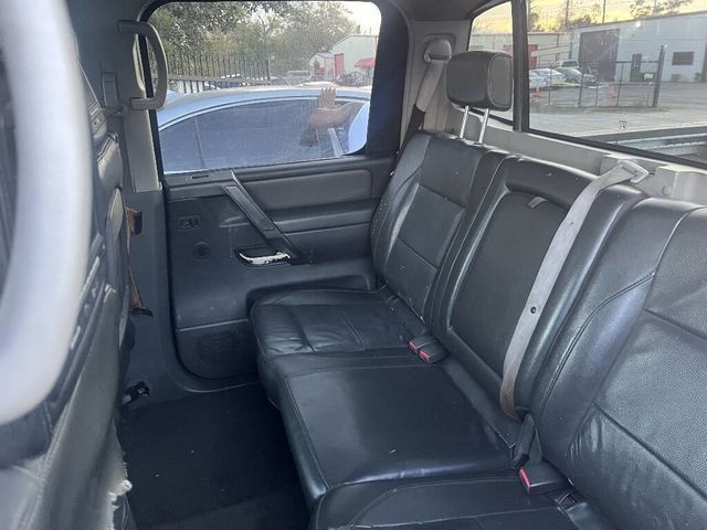 2005 Nissan Titan  - 22964389 - 3