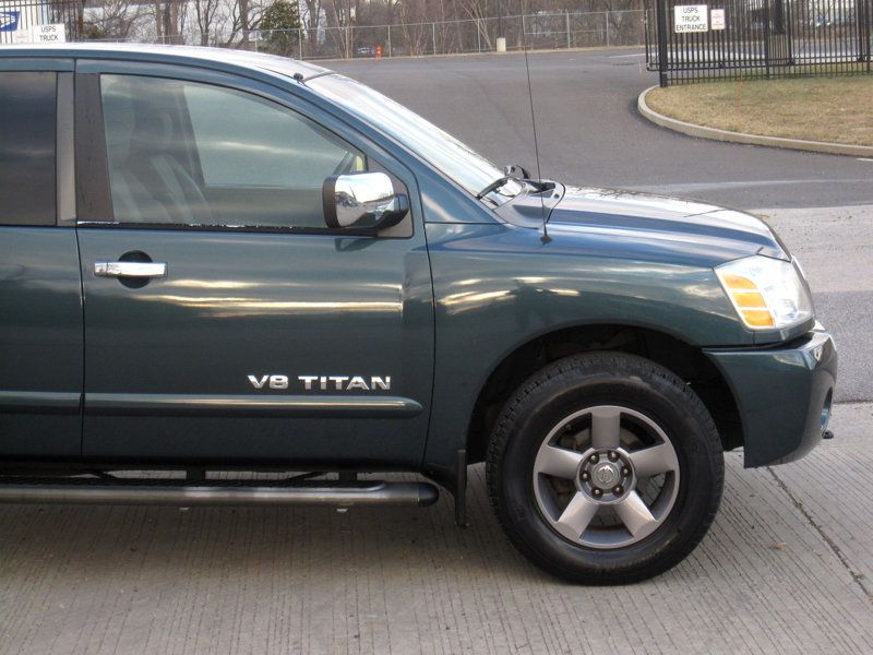 2005 Nissan Titan SE King Cab 4WD FFV - 22973652 - 10