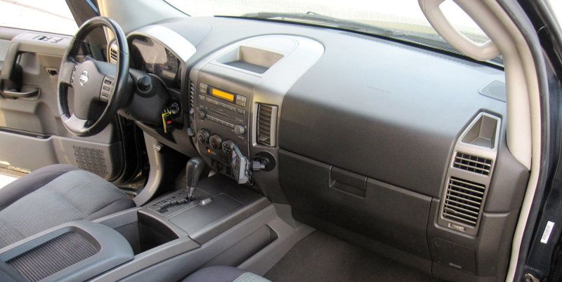 2005 Nissan Titan SE King Cab 4WD FFV - 22973652 - 24