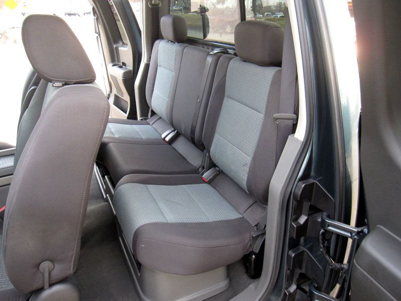 2005 Nissan Titan SE King Cab 4WD FFV - 22973652 - 30
