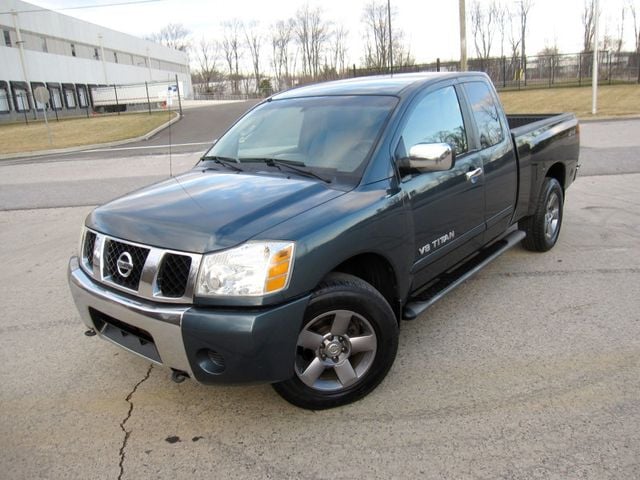 2005 Nissan Titan SE King Cab 4WD FFV - 22973652 - 3