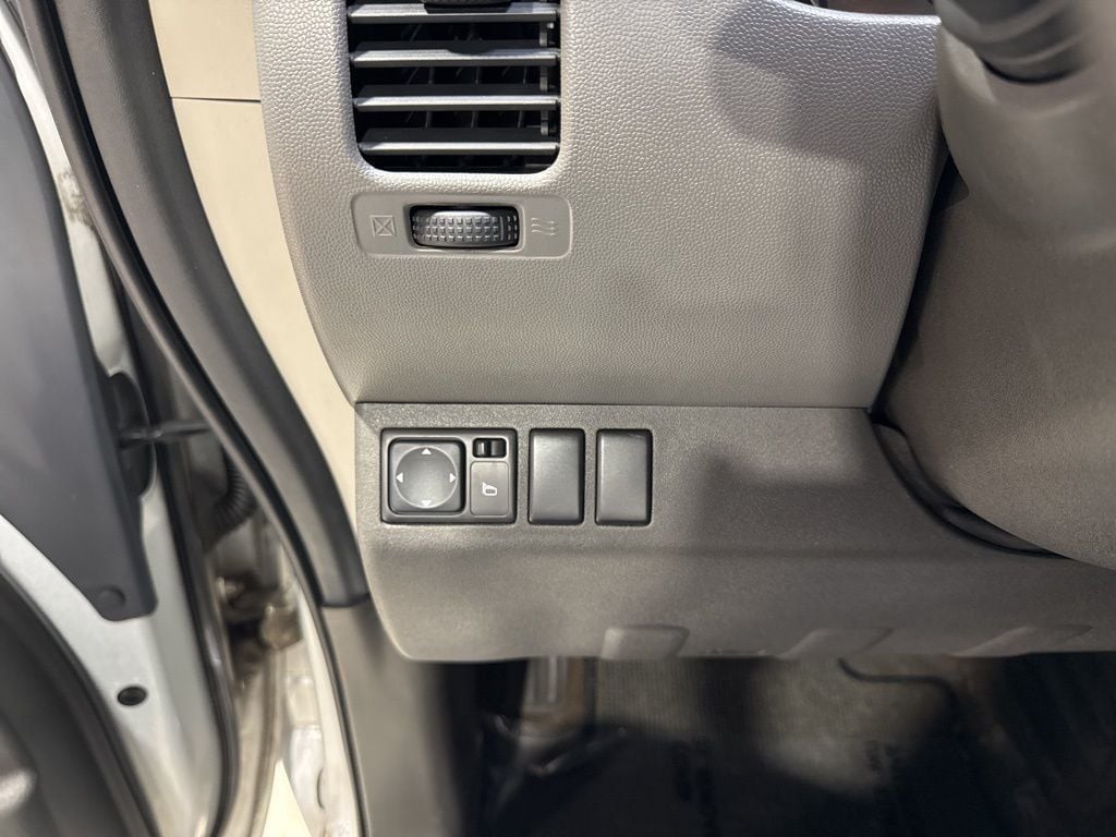 2005 Nissan Xterra 4dr S 4WD V6 Automatic - 23013285 - 12