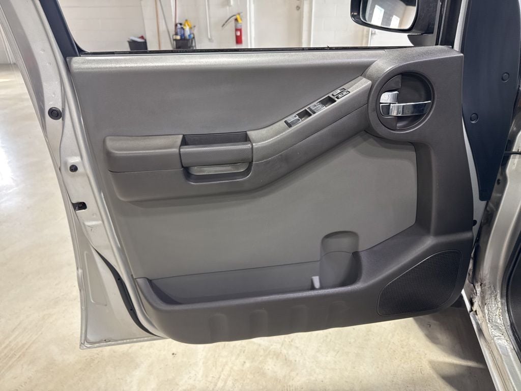 2005 Nissan Xterra 4dr S 4WD V6 Automatic - 23013285 - 22