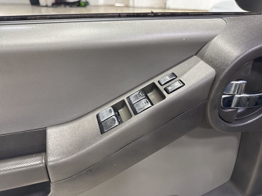 2005 Nissan Xterra 4dr S 4WD V6 Automatic - 23013285 - 23