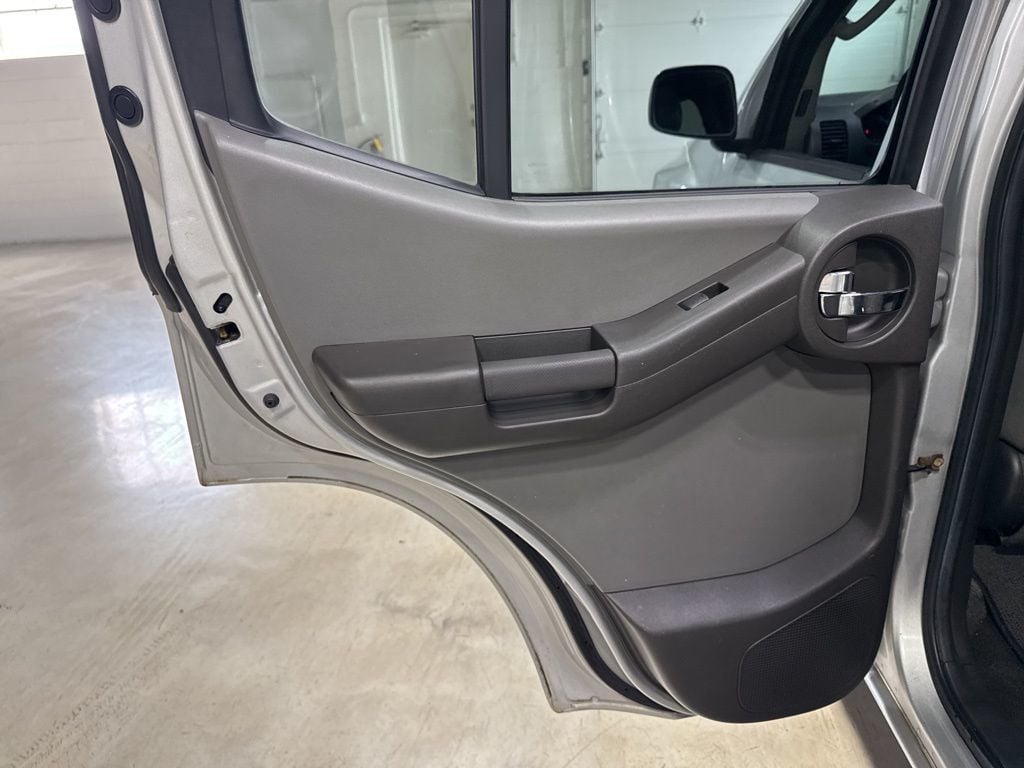 2005 Nissan Xterra 4dr S 4WD V6 Automatic - 23013285 - 27