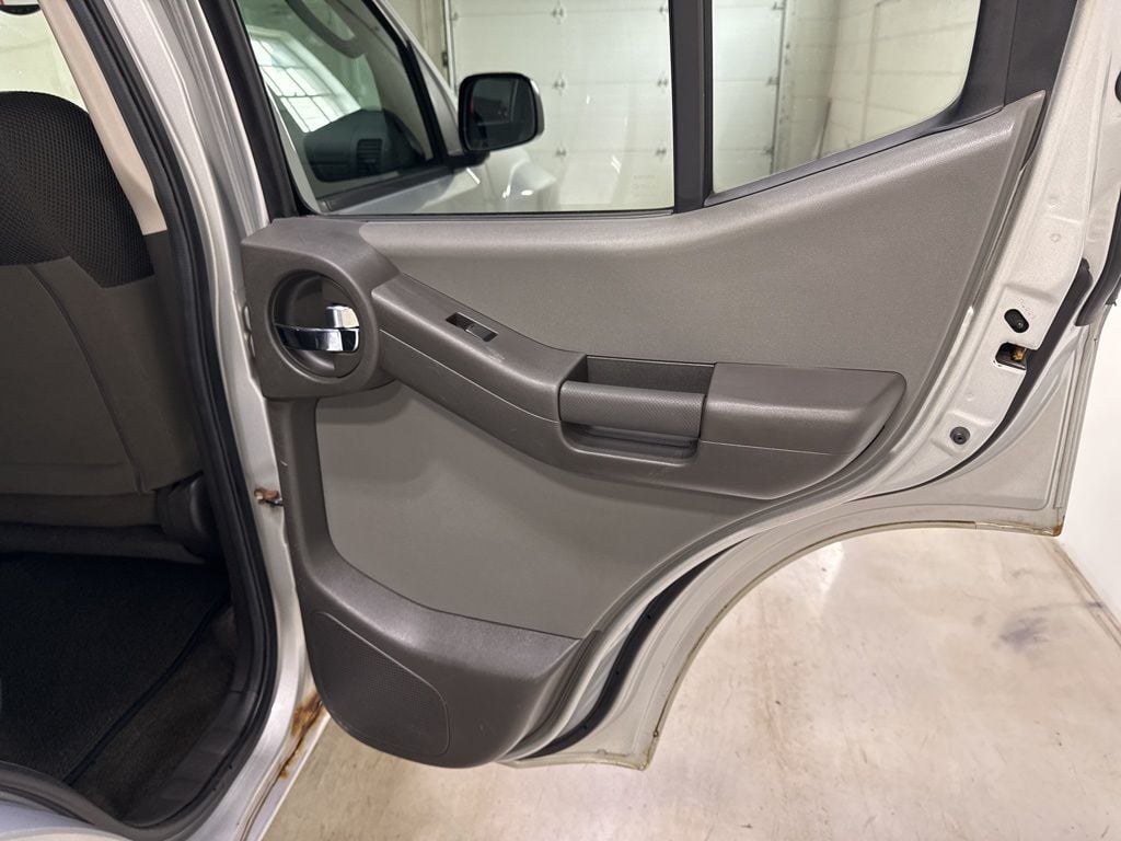 2005 Nissan Xterra 4dr S 4WD V6 Automatic - 23013285 - 32