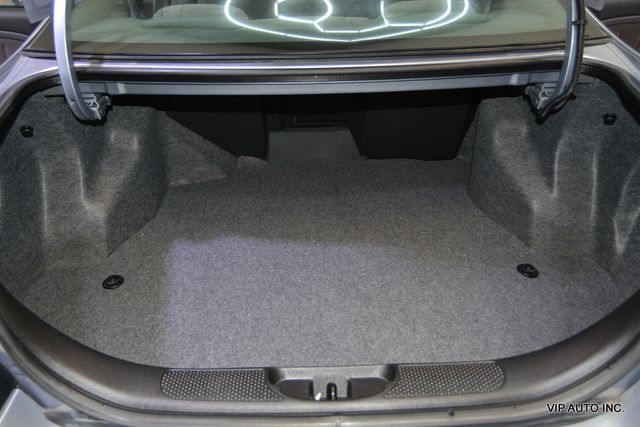 2005 Pontiac Bonneville 4dr Sedan SE - 22930979 - 30